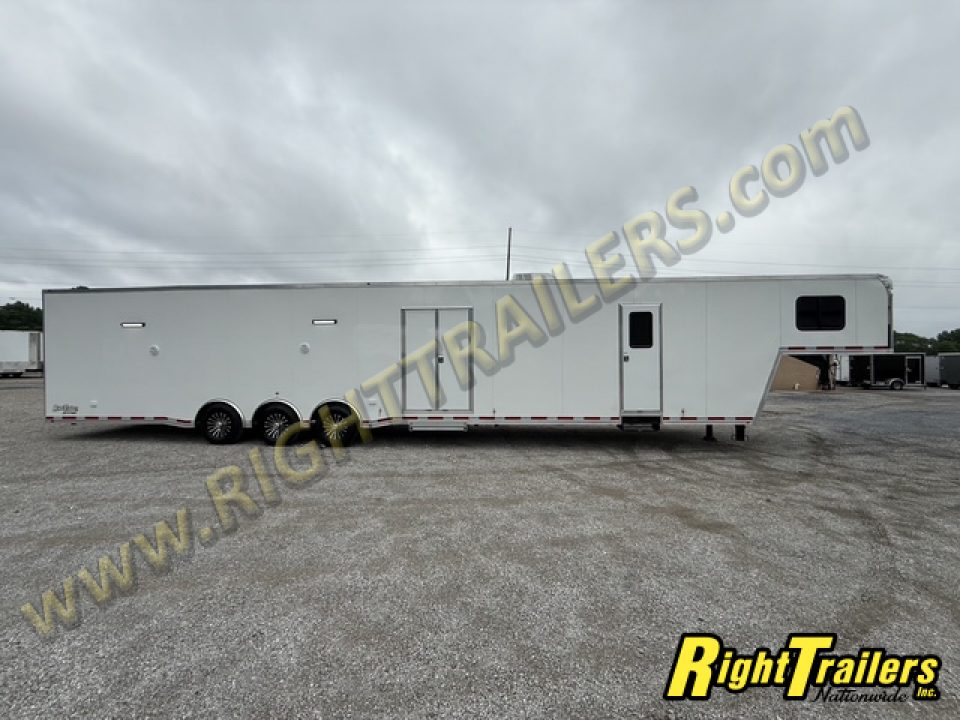 New 2026 Vintage Trailers 8.5x50 Sportsman Elite Living Quarters Trailer