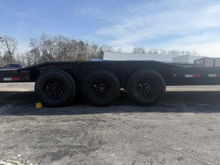 Used 2024 Load Trail 102X40 3 AXLE GOOSENECK Equipment Trailer