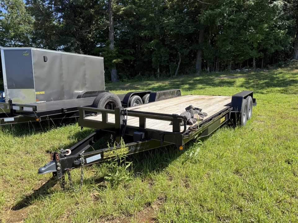 Used 2022 P & T Trailers 82X28+2 7 TON Equipment Trailer