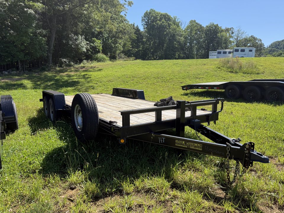 Used 2022 P & T Trailers 82X28+2 7 TON Equipment Trailer