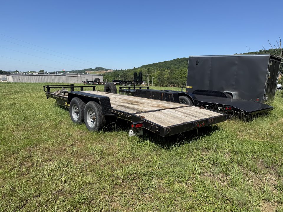 Used 2022 P & T Trailers 82X28+2 7 TON Equipment Trailer