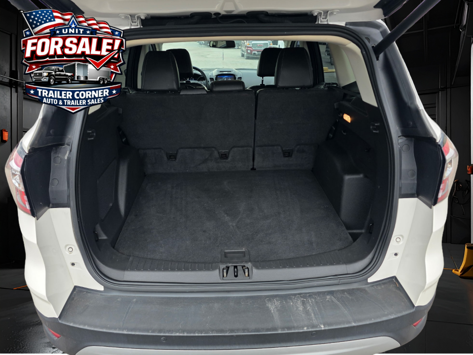 New 2017 Ford ESCAPE TITANIUM AWD SUV