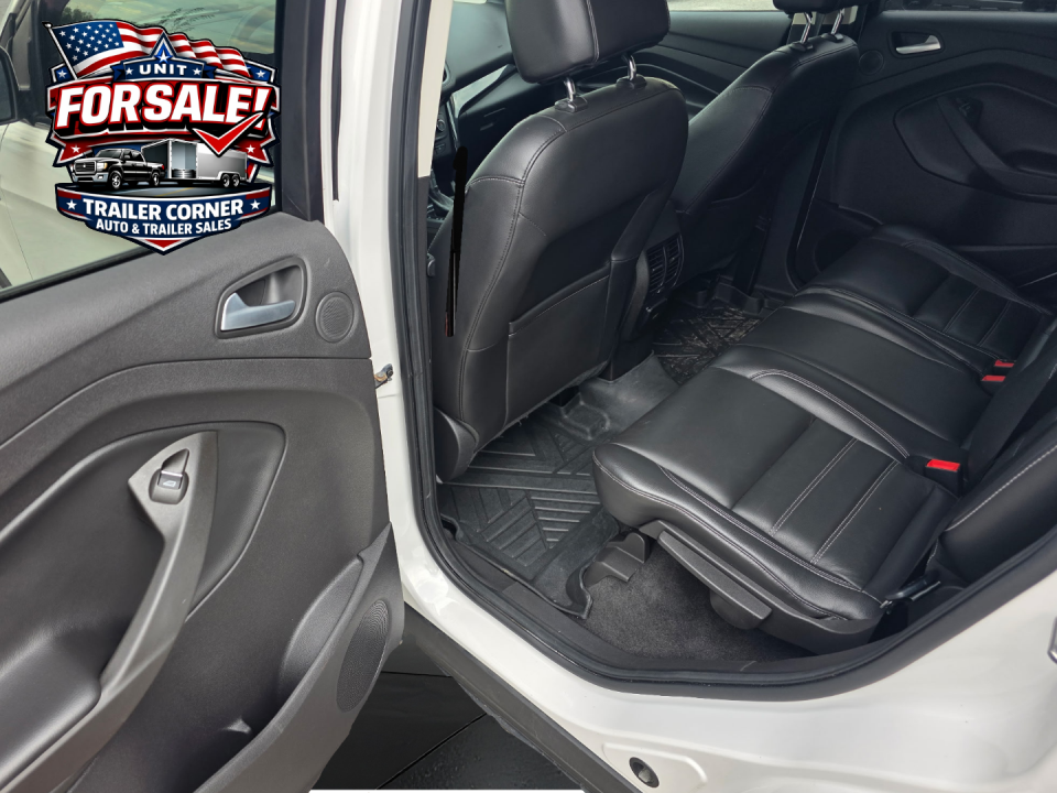 New 2017 Ford ESCAPE TITANIUM AWD SUV