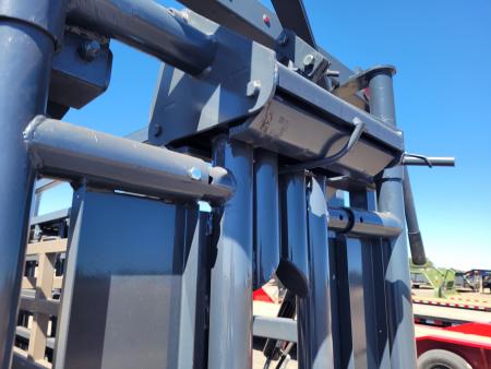 New 2026 DY-Klass Mega 230 Gooseneck Portable Corral