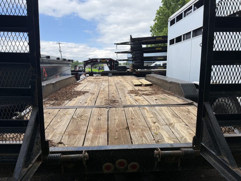 New 2024 P & T Trailers 21K 82X19+3 3 AXLE Equipment Trailer
