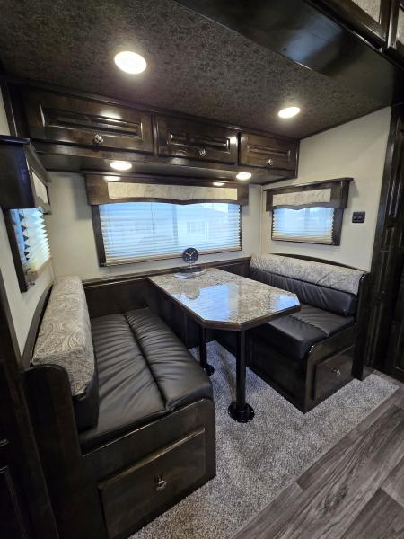 New 2026 Merhow Summit 4 Horse Trailer