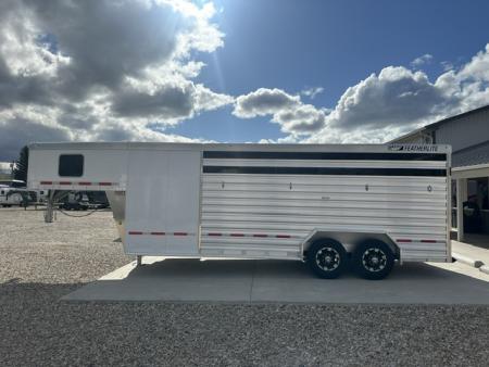New 2026 Featherlite 21' Combo 8413