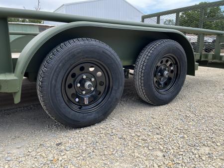 New 2025 Texas Bragg Trailers 83"x18' Dovetail Utility Trailer