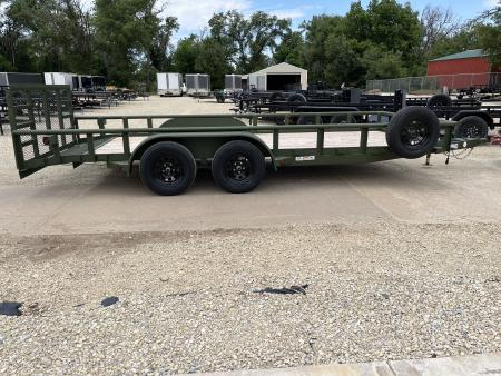 New 2025 Texas Bragg Trailers 83"x18' Dovetail Utility Trailer