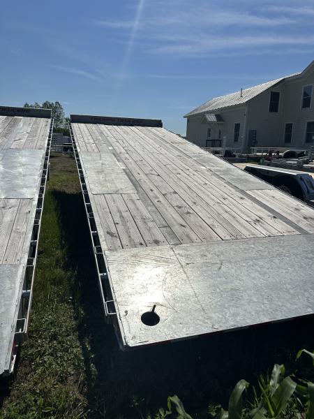 New 2025 Triumph Trailers GPTD3--TA102X24-80 Deckover Trailer