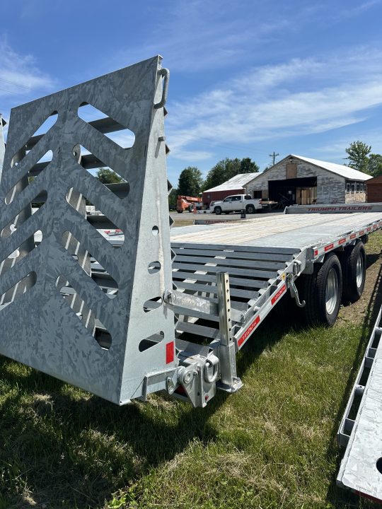 New 2025 Triumph Trailers GHDEF1-TA102X20+5-12K Deckover Trailer