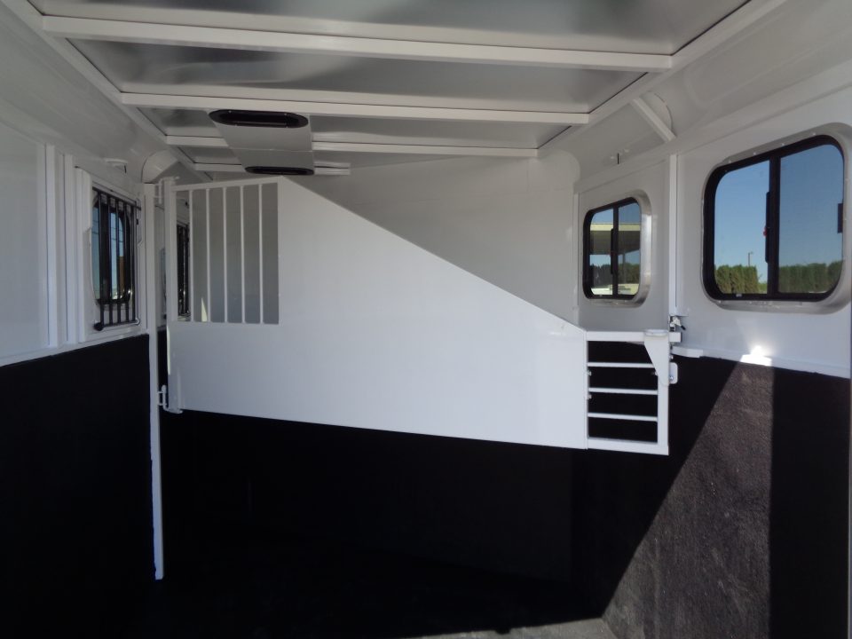 New 2027 Trails West *ADV MX II 2H * ADVENTURE MX II 2-Horse Slant Load Horse Trailer