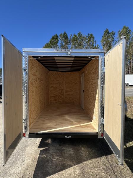 New Xtreme Cargo 6x12SA White