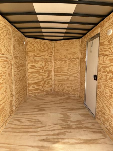 New Xtreme Cargo 6x12SA White