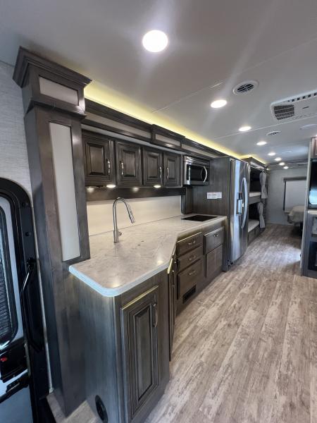 Used 2023 Jayco Seneca 37L Class C Motorcoach