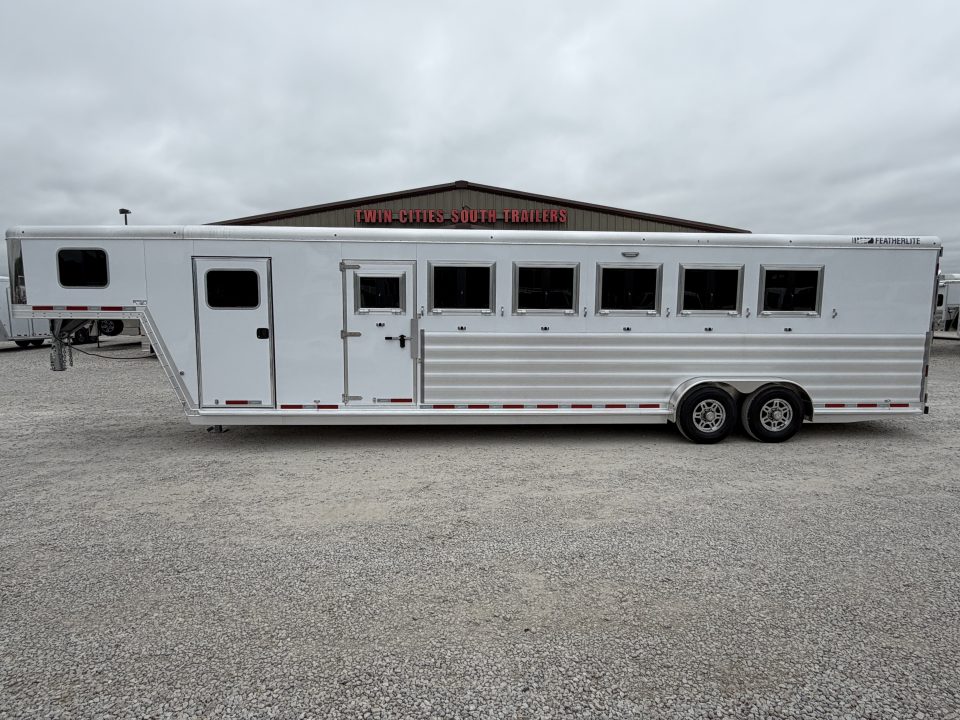 New 2026 Featherlite 6 Horse Gooseneck Trailer