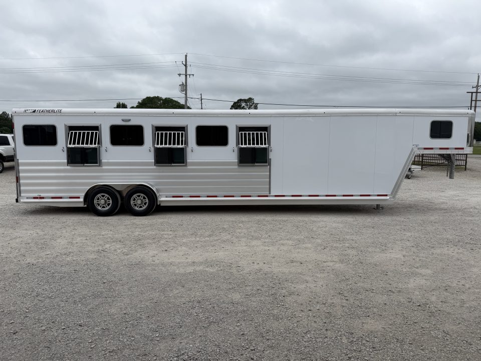 New 2026 Featherlite 6 Horse Gooseneck Trailer