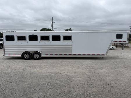 New 2026 Featherlite 6 Horse Gooseneck Trailer