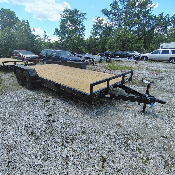 New 2026 MEB 83x18 TA, 2' dovetail, 3.5k axles Car Hauler