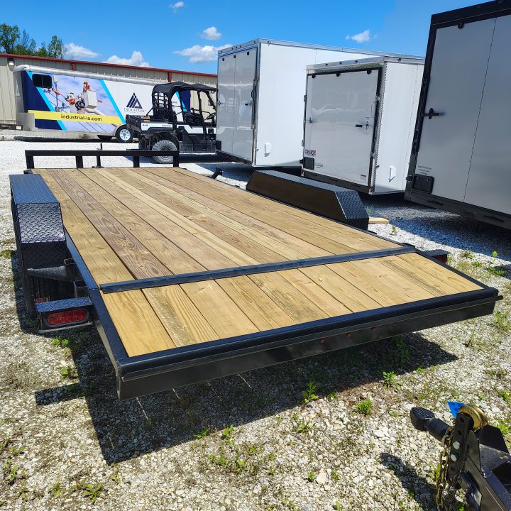 New 2026 MEB 83x18 TA, 2' dovetail, 3.5k axles Car Hauler