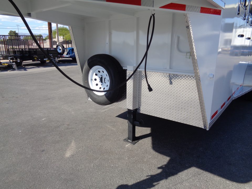 New 2027 Trails West * ADV MX GN 4H *Adventure MX 4-Horse Goose Neck Slant Load Horse Trailer