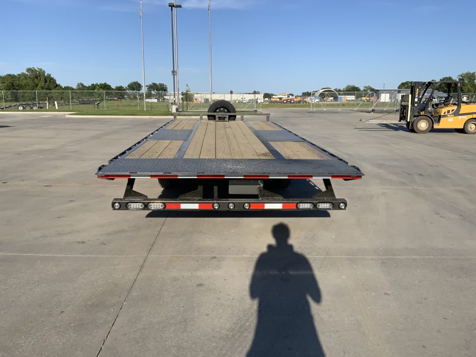 New 2026 MAXX-D 102 X 22 TOX Deckover Tilt Trailer
