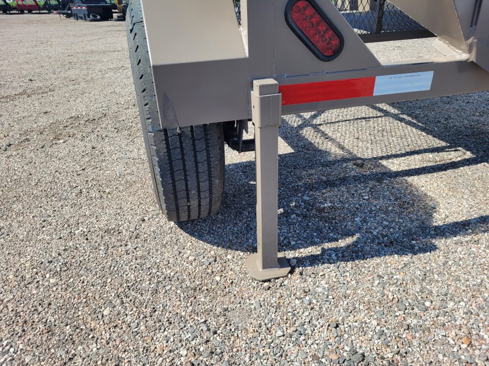 New 2026 DY-Klass 5000 LB Mobile Grain Bin