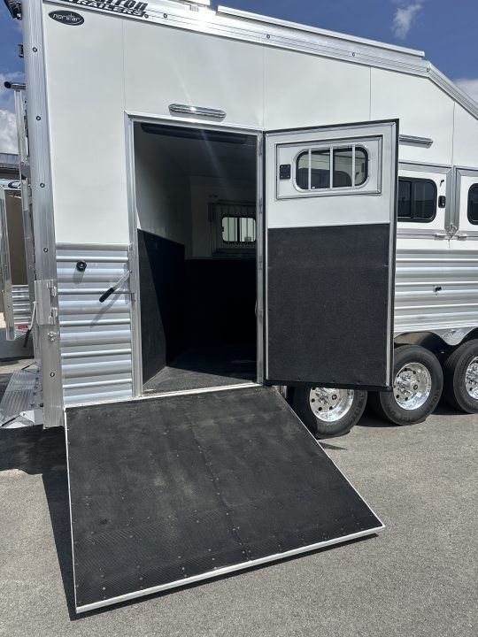New 2027 Cimarron 4 Horse Side Load with 16'10" Outlaw Conversions LQ