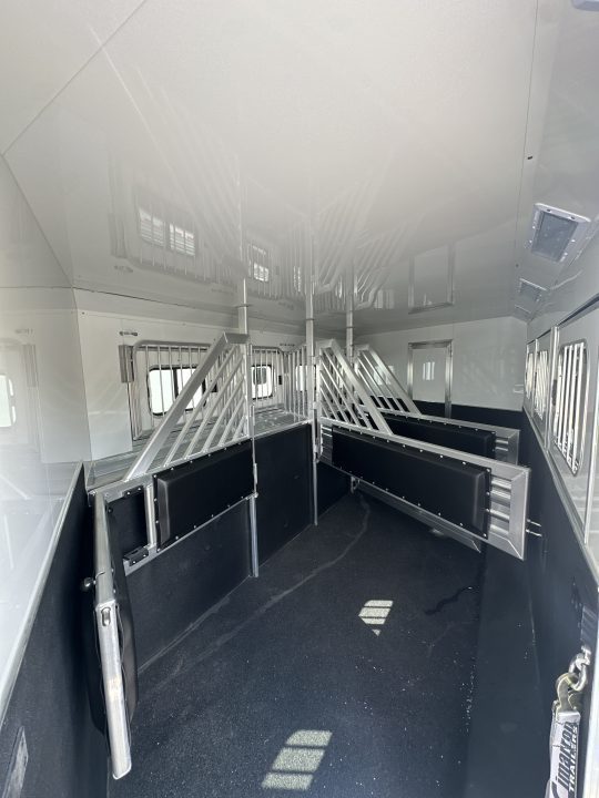 New 2027 Cimarron 4 Horse Side Load with 16'10" Outlaw Conversions LQ