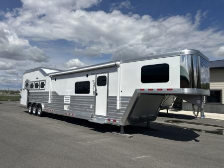 New 2027 Cimarron 4 Horse Side Load with 16'10  Outlaw Conversions LQ