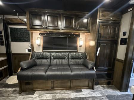 New 2027 Cimarron 4 Horse Side Load with 16'10" Outlaw Conversions LQ