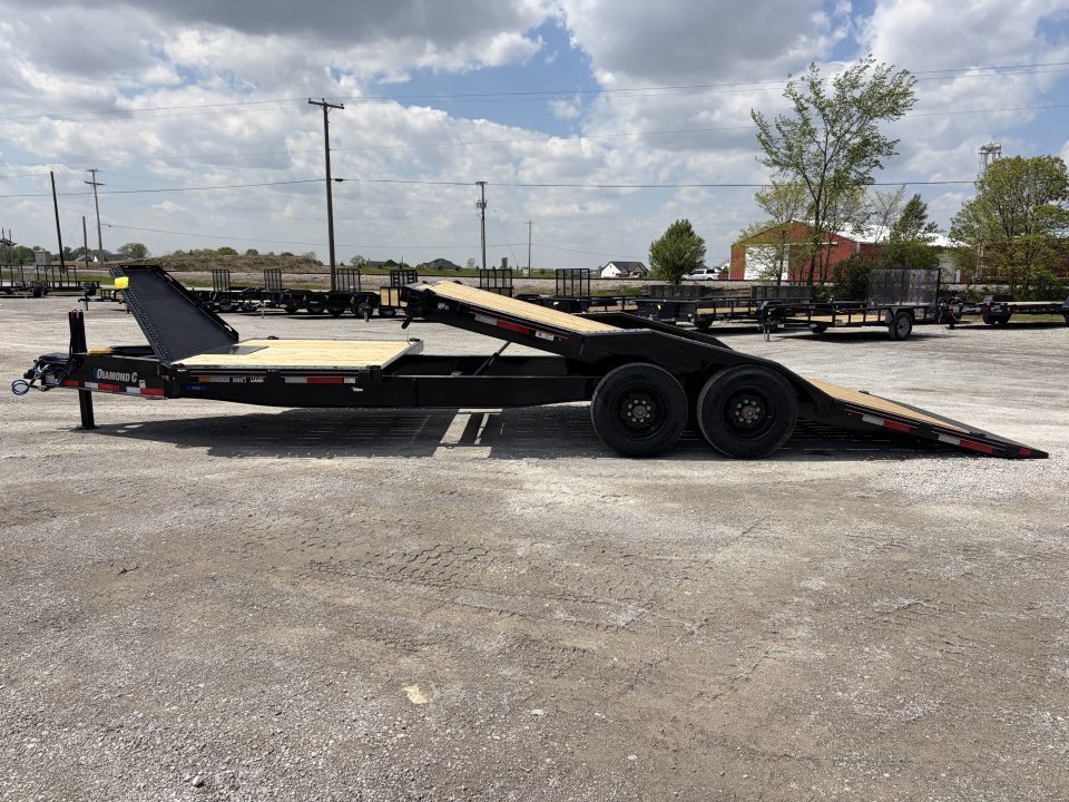 New 2026 Diamond C Trailers HXD210L24X102 (24' X 102") 23K Partial Tilt Equipment Trailer