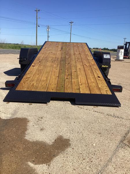 New 2026 Big Tex Trailers 16TL-22 83x22 (17.5K) Tilt Equipment Trailer