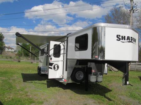 New Shadow 3H LQ w/ 9' Shortwall and Manual Slide Out Horse Trailer