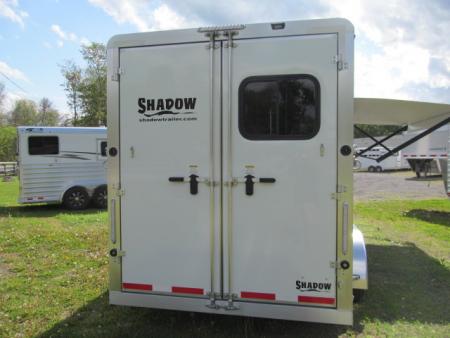 New Shadow 3H LQ w/ 9' Shortwall and Manual Slide Out Horse Trailer