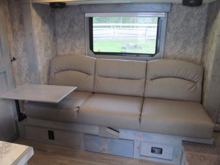 New Shadow 3H LQ w/ 9' Shortwall and Manual Slide Out Horse Trailer