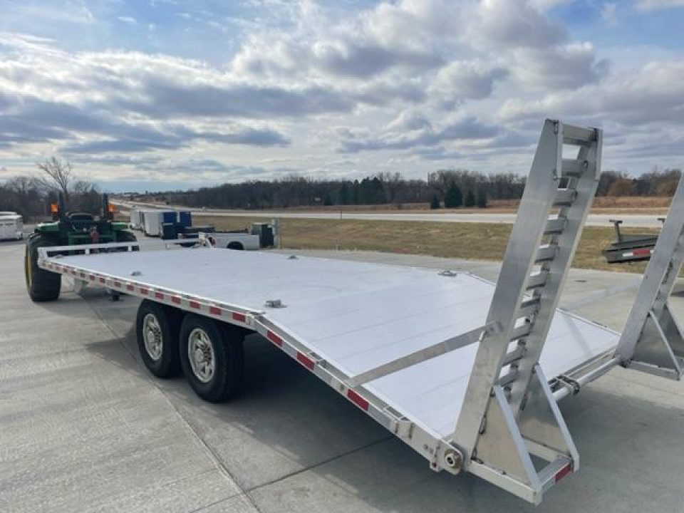 New 2025 Aluma 1022-14K Aluminum Deckover Equipment Trailer