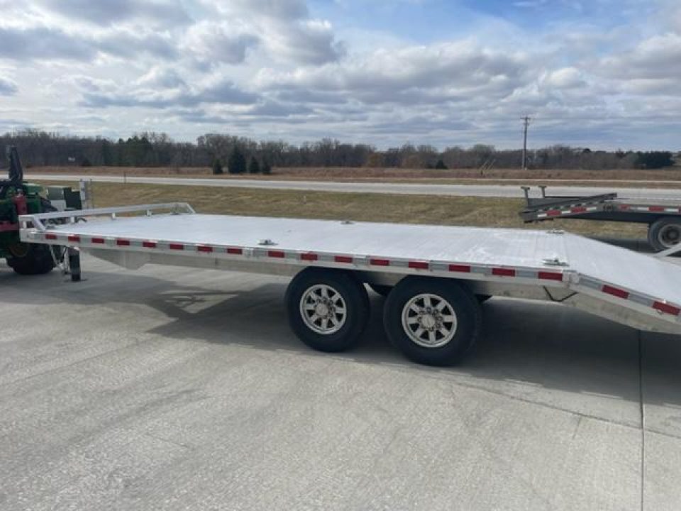 New 2025 Aluma 1022-14K Aluminum Deckover Equipment Trailer