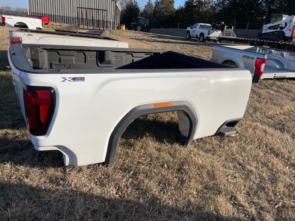 New 2024 Pickup box 2020-Current GMC 8ft SRW Pickup bed White