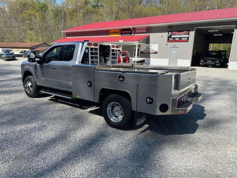 New 2026 Martin Truck Bodies Martin Gooseneck Service Body Dually Long Bed