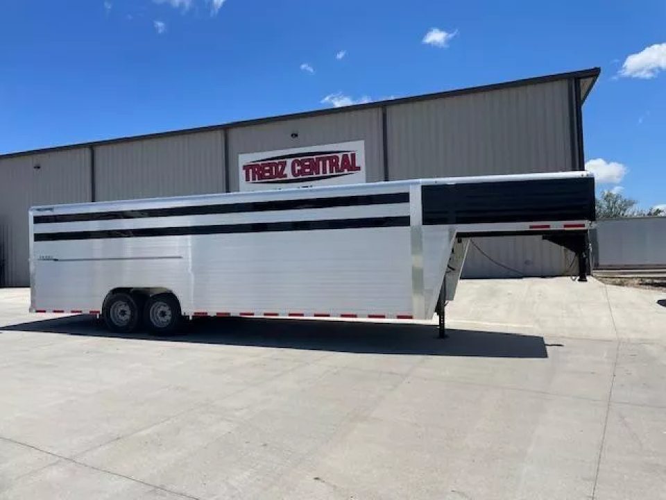 New 2026 Hillsboro Endura Livestock Trailer 8x26ft 8k axles