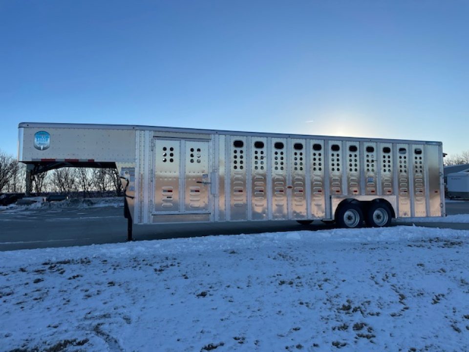 New 2026 Merritt 28ft Cattle Baron Livestock Trailer 8k axles
