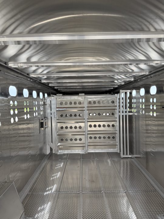 New 2027 Merritt 28ft Cattle Baron Livestock Trailer 8k axles Stock / Stock Combo Trailer