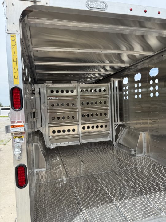 New 2027 Merritt 28ft Cattle Baron Livestock Trailer 8k axles Stock / Stock Combo Trailer