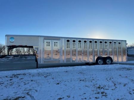 New 2026 Merritt 28ft Cattle Baron Livestock Trailer 8k axles