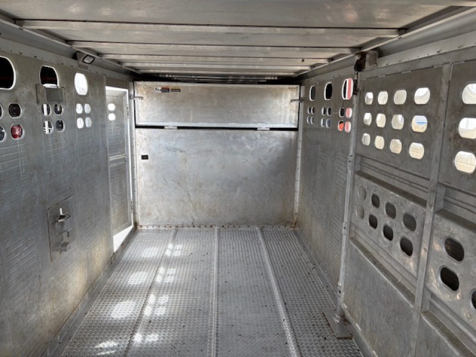 Used 2005 Wilson 7x24ft Aluminum Livestock Trailer