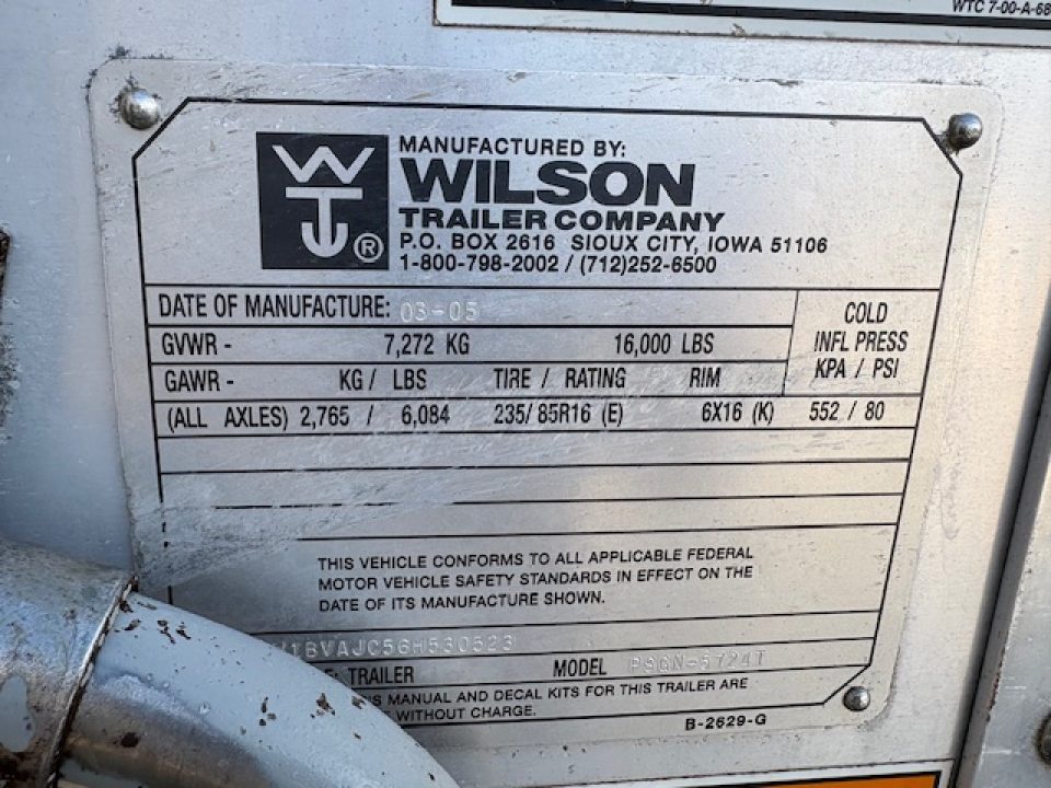 Used 2005 Wilson 7x24ft Aluminum Livestock Trailer