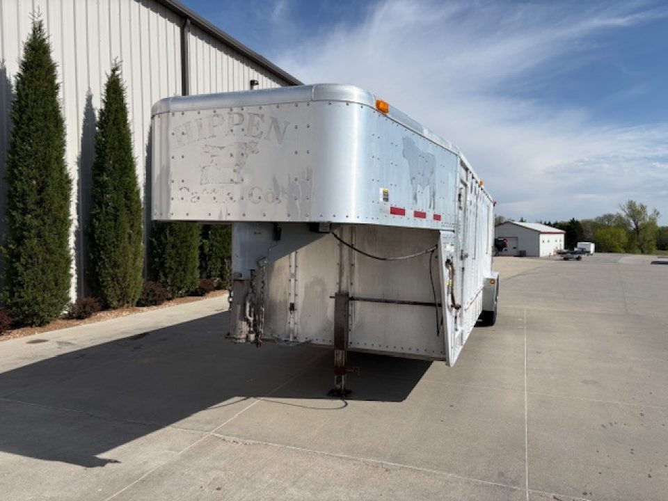 Used 2005 Wilson 7x24ft Aluminum Livestock Trailer