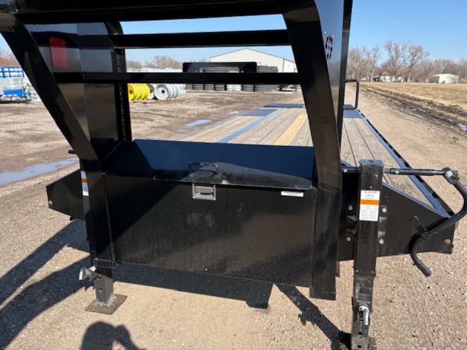 New 2026 Buckshot MFG Bolt 30R Deckover 102x30ft Gooseneck Flatbed 10k axles Deckover Trailer