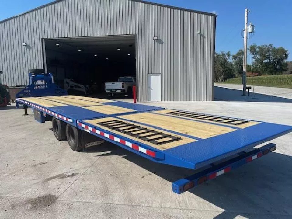 New 2026 Midsota 102 x 36 FBHB36 GN Hydraulic Tail 102x36ft 12K axles Deckover Trailer